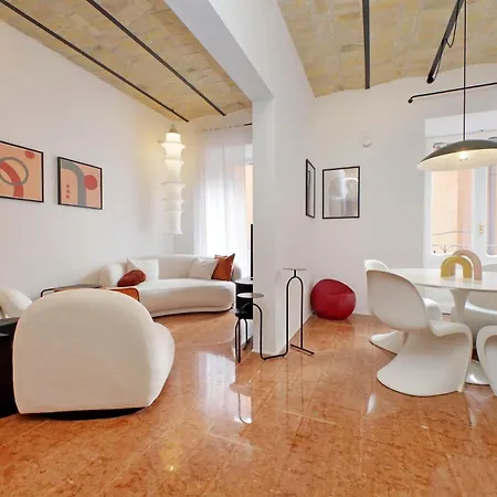 Ych-lussuoso Al Colosseo Apartament