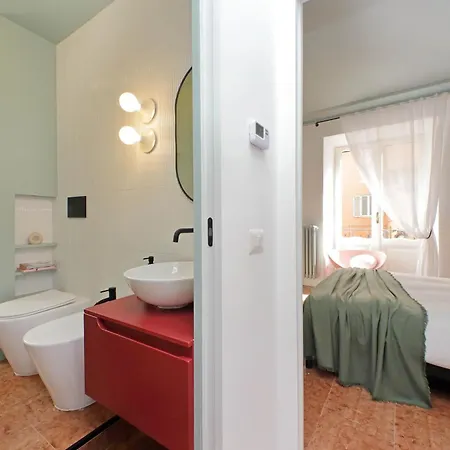 Ych-lussuoso Al Colosseo Apartament *