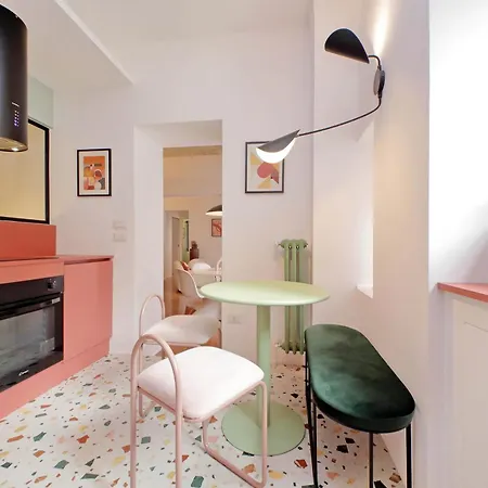 Ych-lussuoso Al Colosseo Apartament Rzym