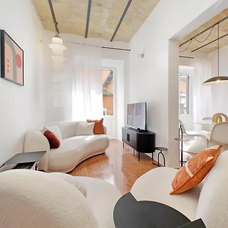 Ych-lussuoso Al Colosseo Apartament