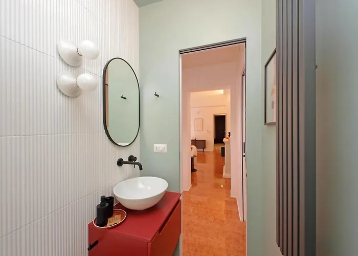 Ych-lussuoso Al Colosseo Apartment *