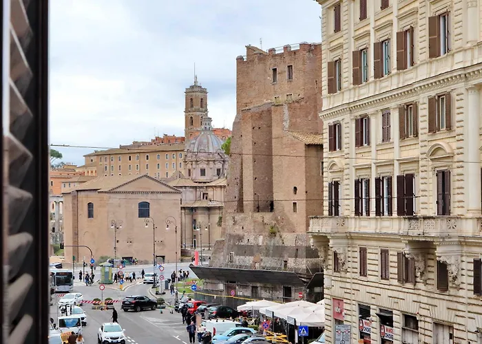 Ych-lussuoso Al Colosseo Apartment Rome